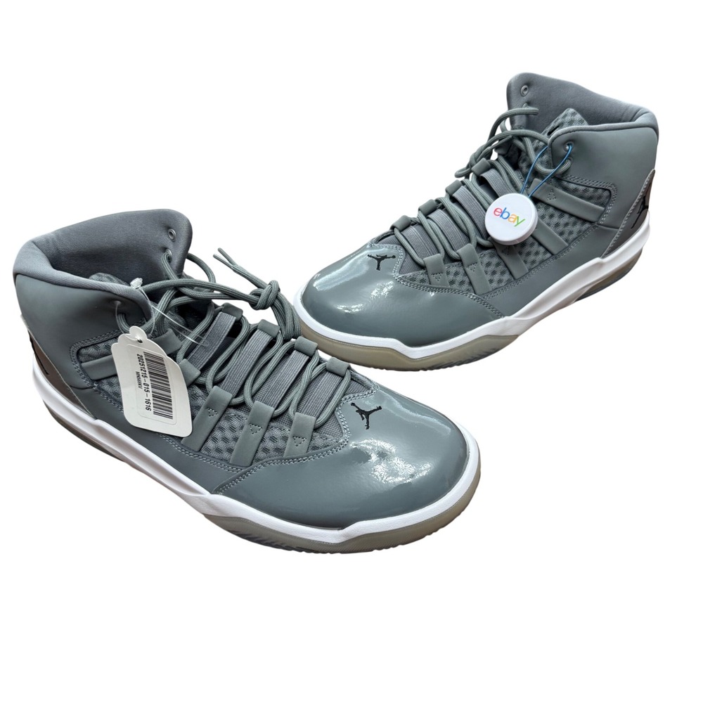 Jordan Max Aura 4 Basketball Shoes Mens Size 11 Cool Grey‎ AQ9084-010 Patent Mid